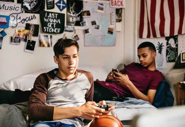 How to Help with Your Teenagers’ Addiction Issues